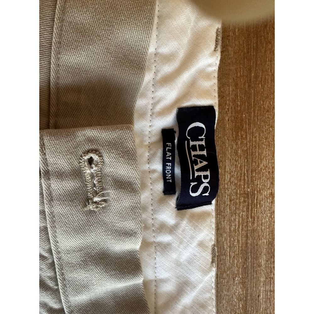 Chaps Casual Dress Pants Mens Beige Tan Khaki Chino Flat Front Cotton 34x32 NICE - Picture 5 of 9